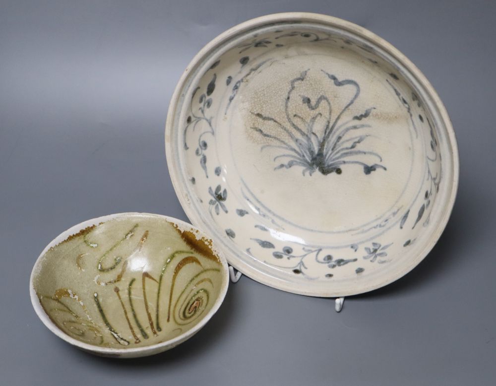 A Chinese Tang Dynasty Changsha shipwreck bowl and a Vietnamese Hoi An Hoard underglaze blue and white bowl